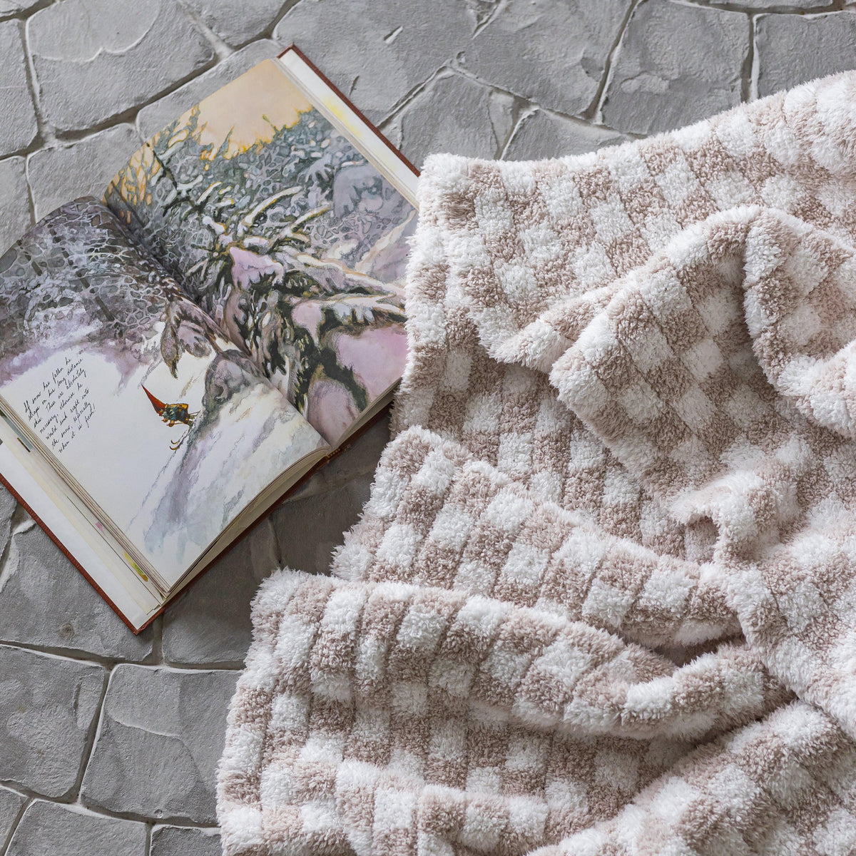 Beige Check Heavyweight Knit Throw