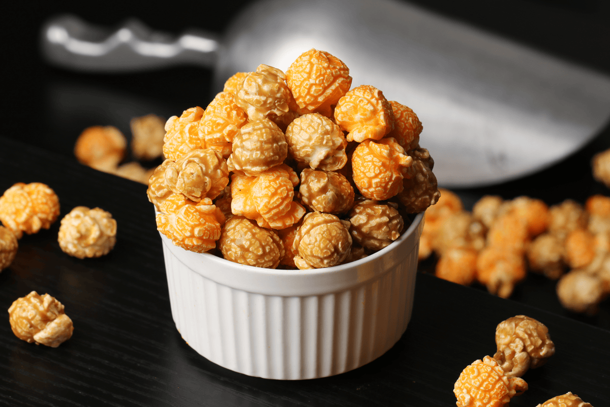 Caramel & Cheddar Popcorn Mix
